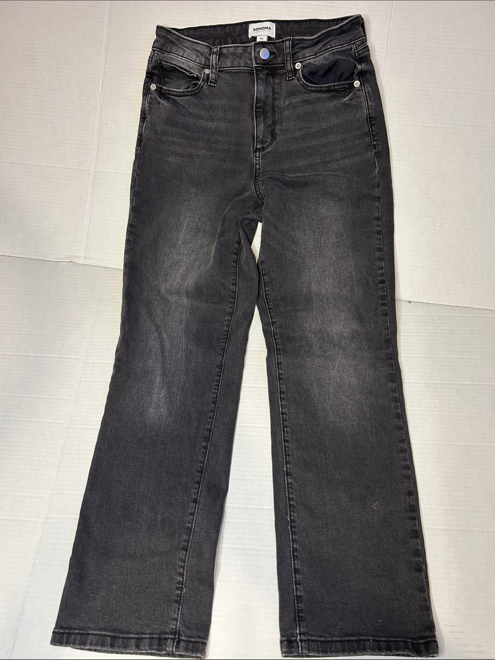 Sonoma Size 6 High rise Straight leg Black washed Stretch Jeans.